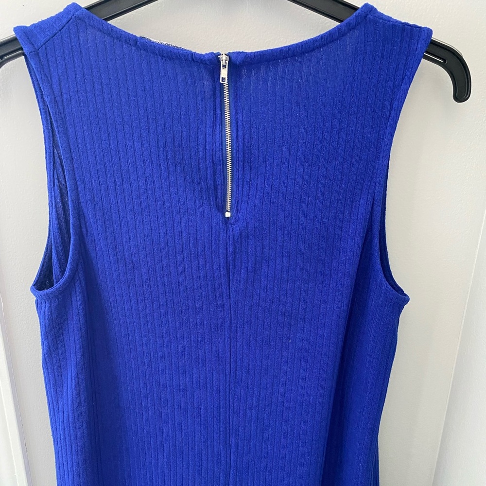 Olivia Moon — Blue tank top with silver zip on the back. - Picture 6 of 10